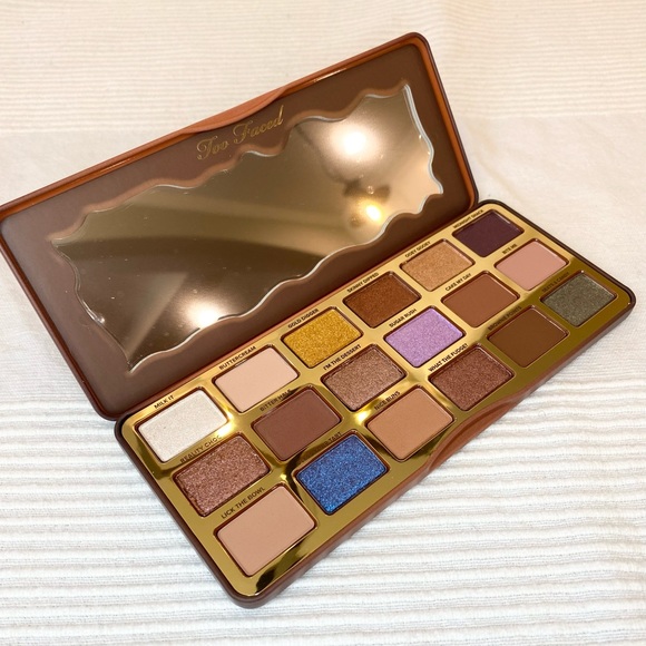 Too Faced Better Than Chocolate Eyeshadow Palette - Picture 13 of 15